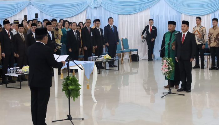 Bupati Bolsel Hadir pada Pelantikan Sekprov Sulut di Manado