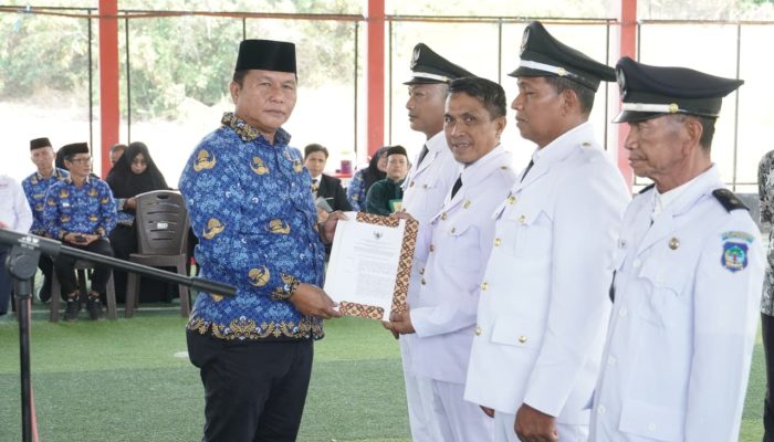Empat Sangadi Antar Waktu Dilantik, Wabup Bolsel Ingatkan Soal Amanah dan Dana Desa