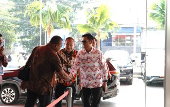 Iskandar Kamaru: Bank SulutGo Harus Profesional dan Jaga Kepercayaan Publik