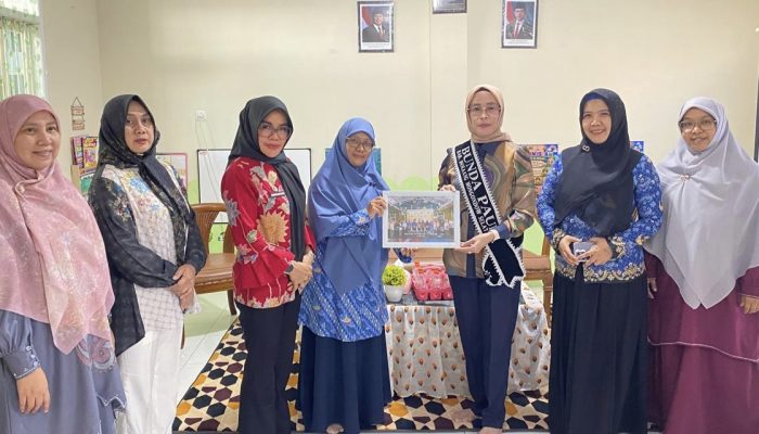 Belajar dari Gorontalo, Selpian Kamaru-Manoppo Jajaki Pengembangan Taman Penitipan Anak